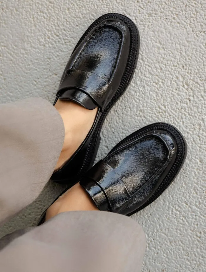 Bobbies Loafers and Derbies Tracy Black Vinyl 8211 Women