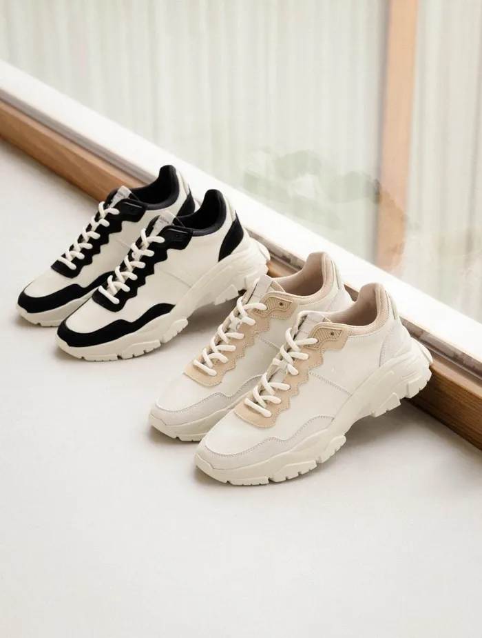 Bobbies Sneakers Rinjani Off White and Black 8211 Women