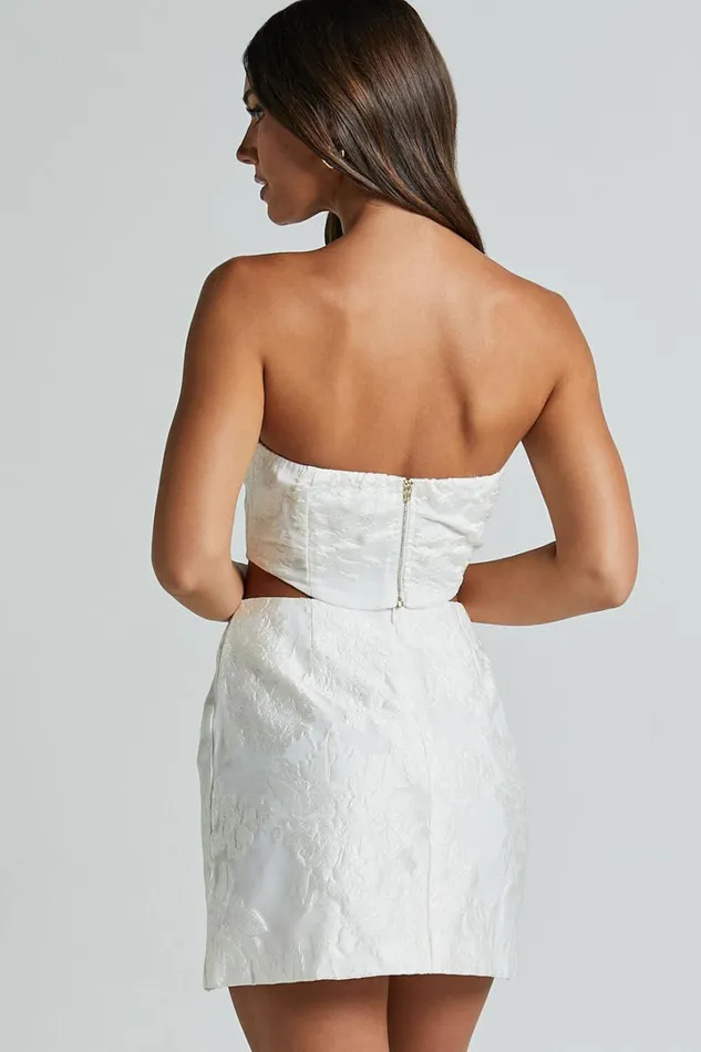 Brailey Top 8211 Bustier Top In White Jacquard Women Showpo Curve Clothes