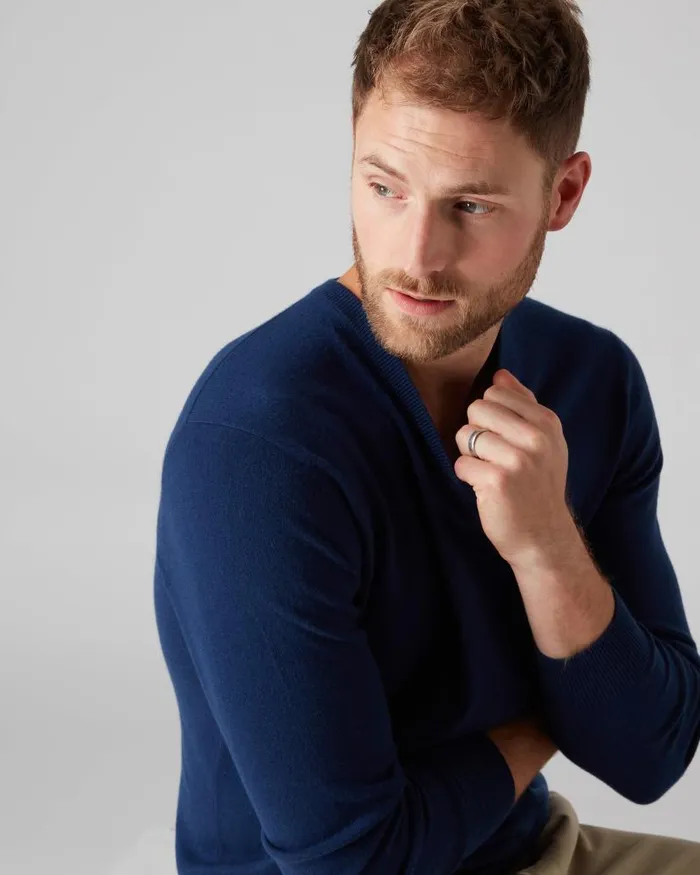 NPeal Jumpers Men Burlington V Neck Cashmere Jumper French Blue