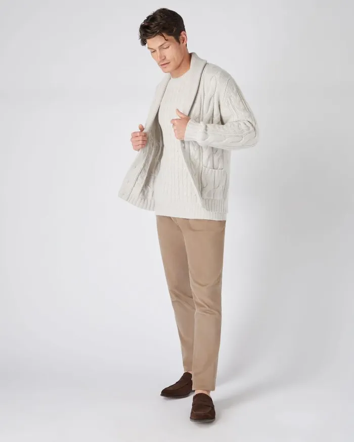 NPeal Jumpers Men Thames Cable Round Neck Cashmere Jumper Pebble Grey