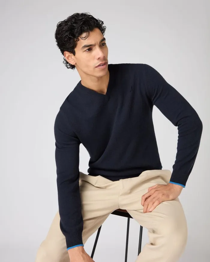 NPeal Jumpers Men The Jockey Club V Neck Cashmere Jumper Navy Blue