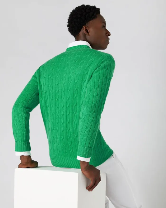 NPeal Jumpers Men The Thames Cable Cashmere Jumper Parrot Green