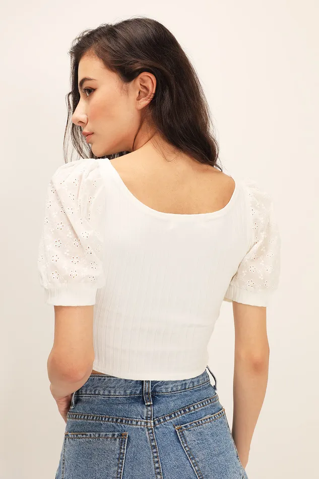 Storets Ellie Eyelet Lace Crop Top Women Crop Tops