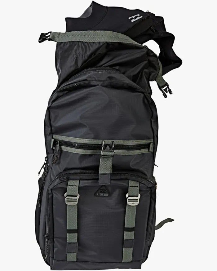 Surftrek Explorer 32L Large Travel Backpack Black KidsMen Billabong Boy039s School Essentials