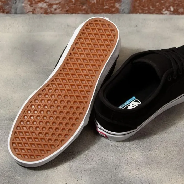 Vans Suede Chukka Low BlackTrue White Mens BMX Shoes Vans Suede Chukka Low BlackTrue White Mens BMX Shoes