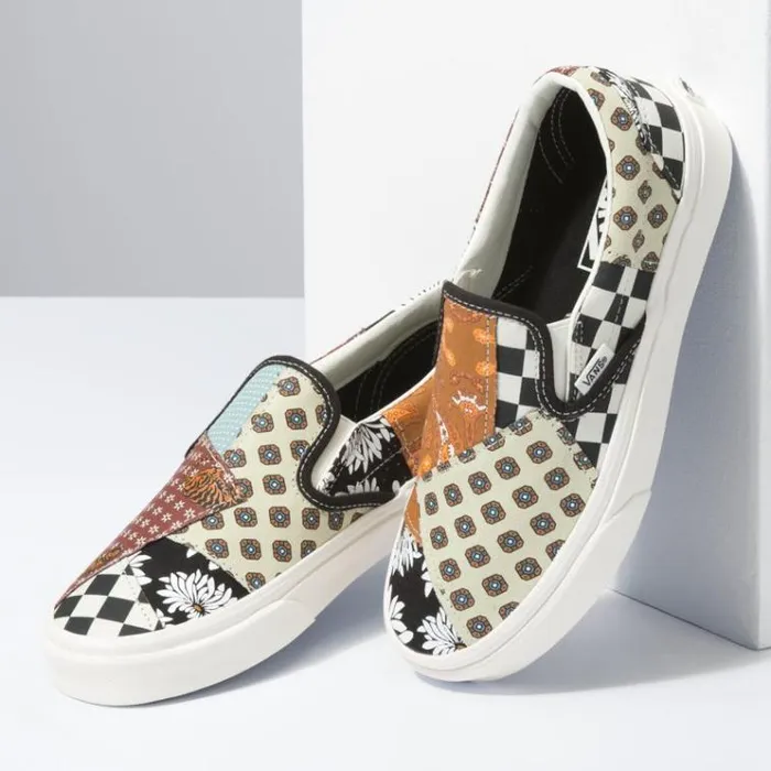 Vans Tiger Patchwork Classic SlipOn BlackTrue White MensWomens Classics Shoes Vans Tiger Patchwork Classic SlipOn BlackTrue White MensWomens Classics Shoes