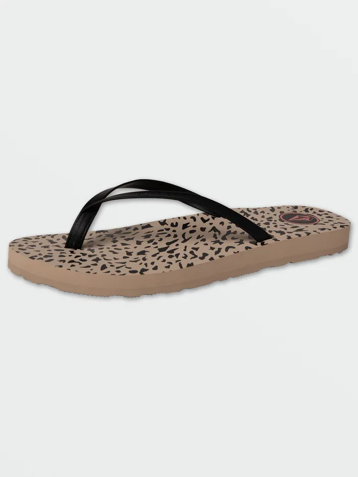 Volcom Sandals Color Me Spring Sandal 8211 Animal Print Animal Print 8211 Womens