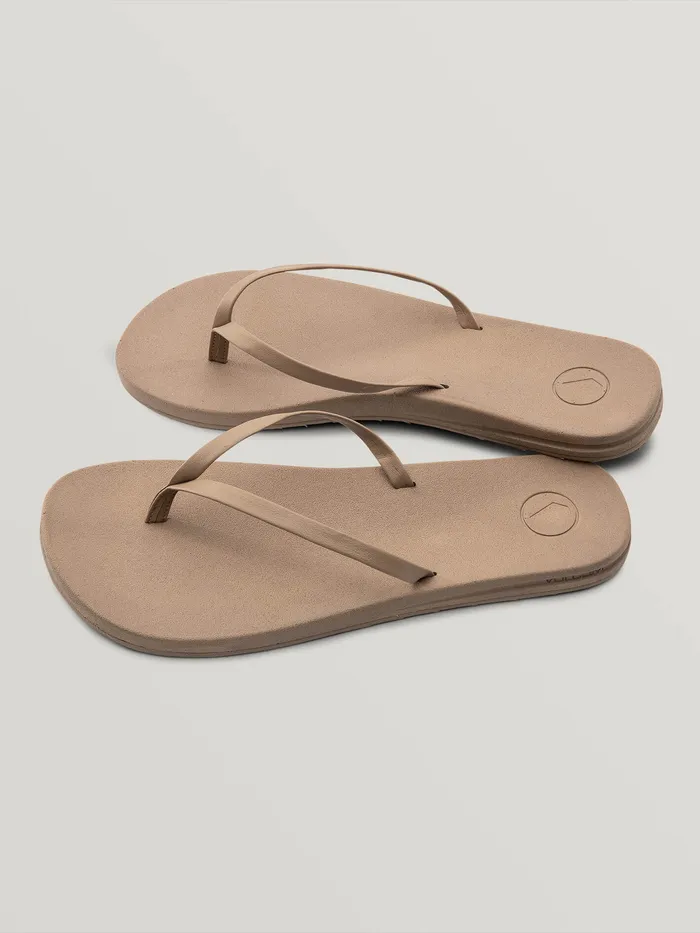 Volcom Sandals ECliner Prayer Sandal 8211 Tan Tan 8211 Womens