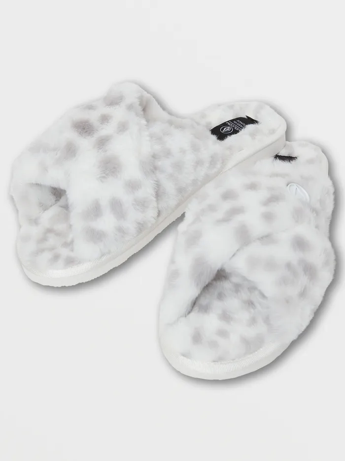 Volcom Sandals Lived In Lounge Slip Sandal 8211 Star White Star White 8211 Womens