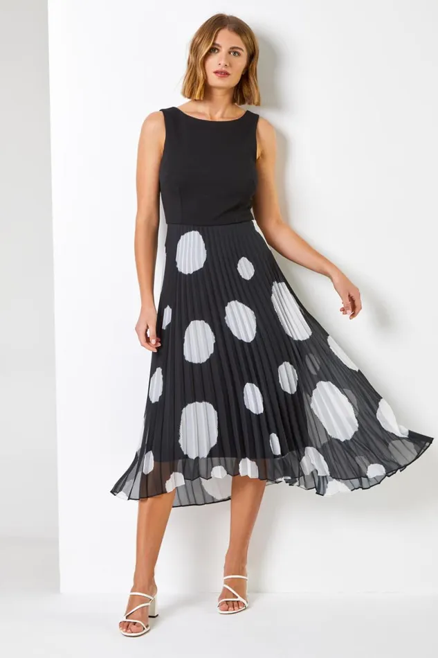 Women Black Contrast Spot Print Chiffon Fit and Flare Dress Roman Dresses