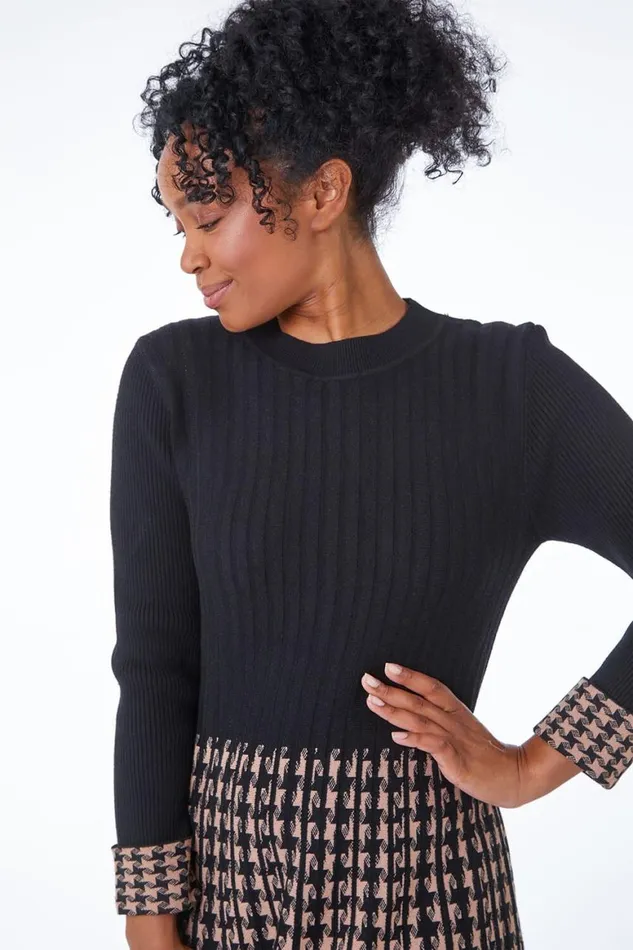 Women Black Petite Contrast Knitted Skater Jumper Dress Roman Dresses