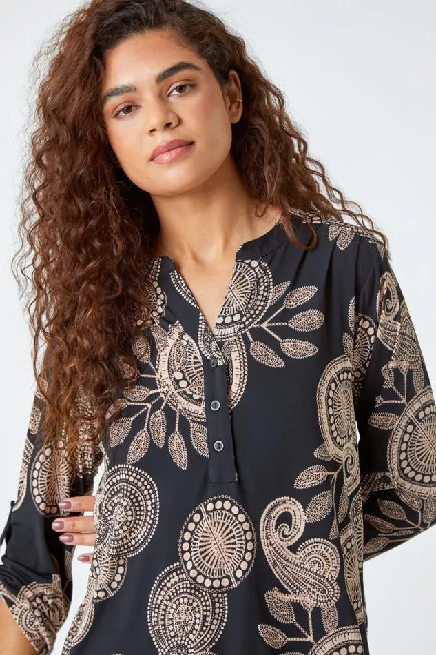 Women Black Textured Paisley Print Stretch Shirt Roman Tops