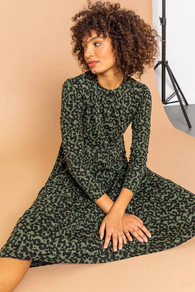 Women Dark Green Animal Jersey Tiered Midi Dress Roman Dresses