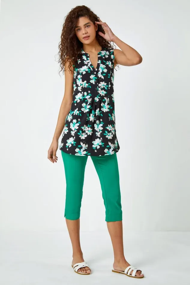 Women Green Sleeveless VNeck Floral Print Smock Top Roman Tops
