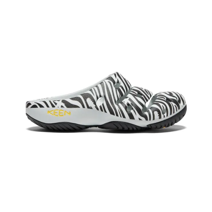 Women KEEN SlipOns Yogui Arts Clogs 8211 SlipOn Shoes