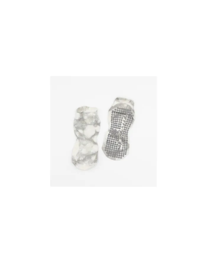 Women Oak And Reed Get A Grip Tie Dye Studio Socks Grey Multi Madewell MWL Athleisure Women Oak And Reed Get A Grip Tie Dye Studio Socks Grey Multi Madewell MWL Athleisure